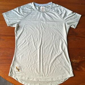 Tracksmith twilight tee
